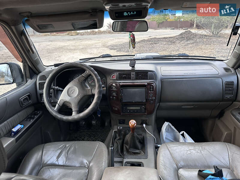 Позашляховик / Кросовер Nissan Patrol 2002 в Одесі