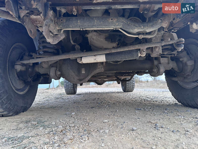 Позашляховик / Кросовер Nissan Patrol 2002 в Одесі