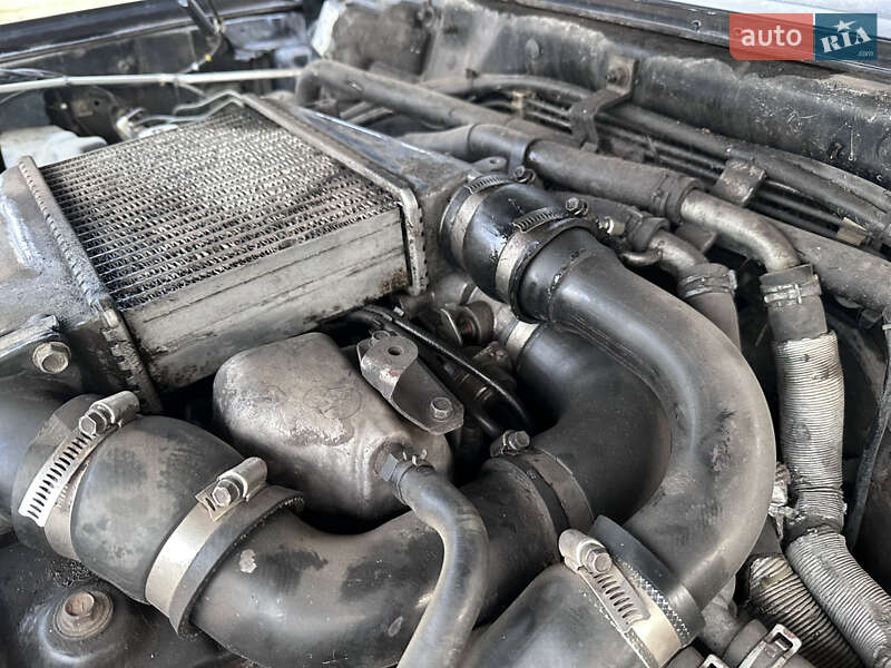 Позашляховик / Кросовер Nissan Patrol 2002 в Одесі