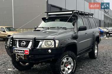 Позашляховик / Кросовер Nissan Patrol 2009 в Львові