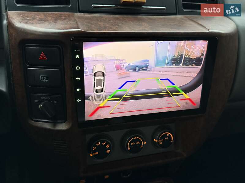 Позашляховик / Кросовер Nissan Patrol 2005 в Києві