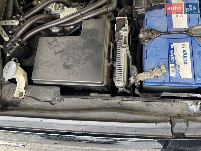 Позашляховик / Кросовер Nissan Patrol 2010 в Стрию