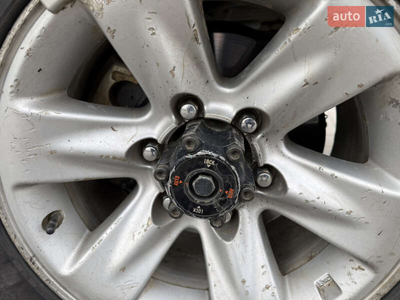 Внедорожник / Кроссовер Nissan Patrol 2000 в Ужгороде