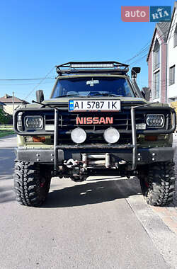 Внедорожник / Кроссовер Nissan Patrol 1985 в Киеве