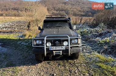 Внедорожник / Кроссовер Nissan Patrol 1992 в Перечине