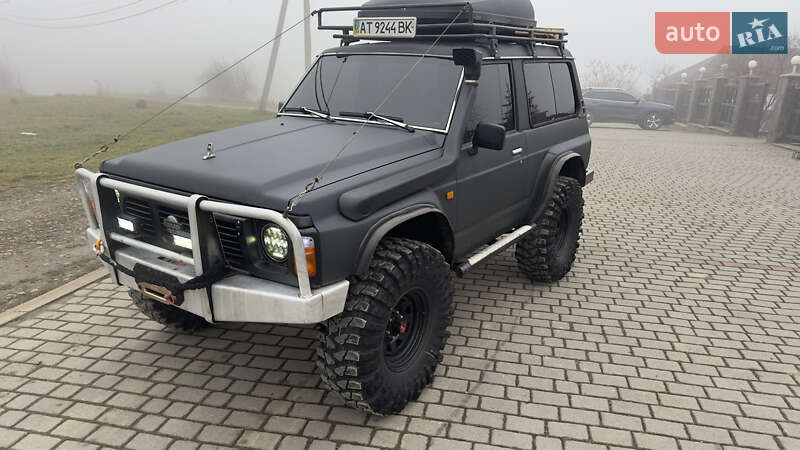 Внедорожник / Кроссовер Nissan Patrol 1993 в Ивано-Франковске фото 3 Внедорожник / Кроссовер Nissan Patrol 1993 в Ивано-Франковске