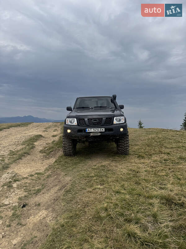 Позашляховик / Кросовер Nissan Patrol 2005 в Яремчі