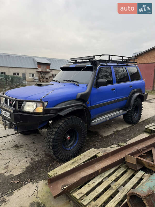 Позашляховик / Кросовер Nissan Patrol 1998 в Хмельницькому