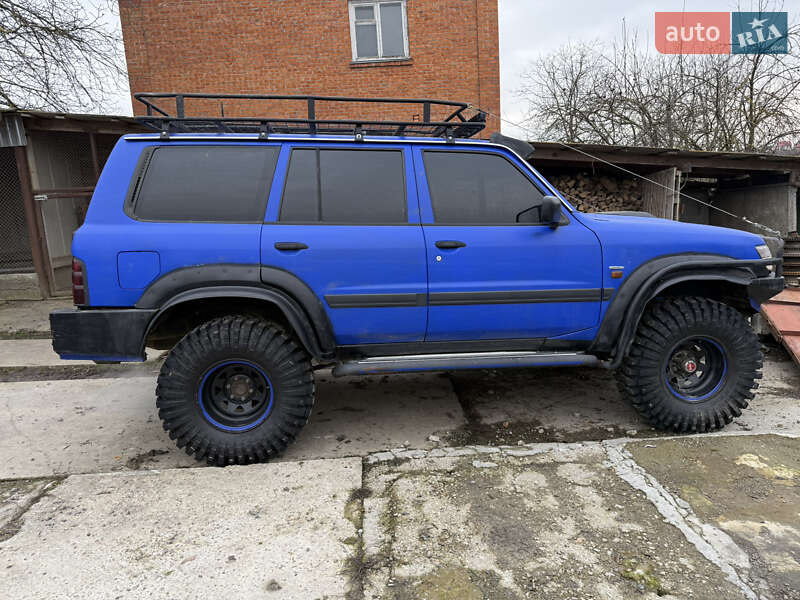 Позашляховик / Кросовер Nissan Patrol 1998 в Хмельницькому