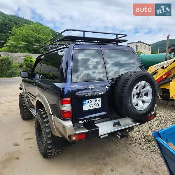 Nissan Patrol 2000