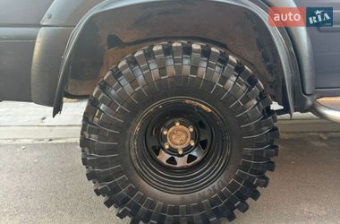 Внедорожник / Кроссовер Nissan Patrol 2002 в Ужгороде