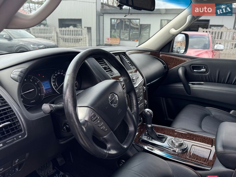 Внедорожник / Кроссовер Nissan Patrol 2011 в Тернополе