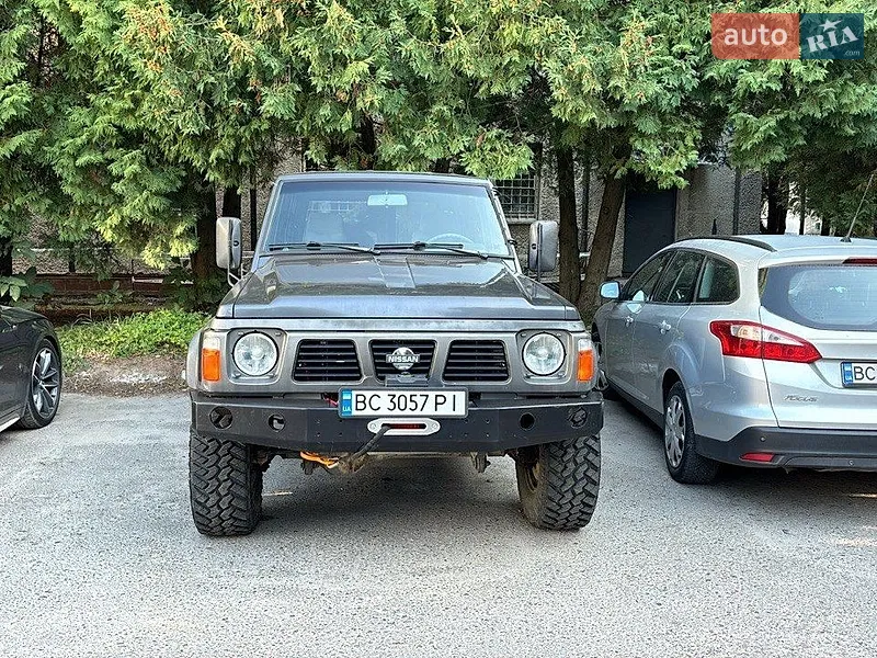 Nissan Patrol 1992