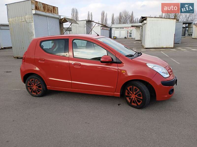 Хэтчбек Nissan Pixo 2009 в Луцке фото 4 Хэтчбек Nissan Pixo 2009 в Луцке