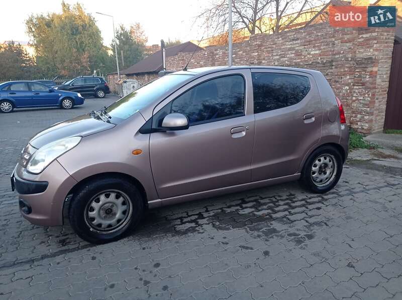 Хэтчбек Nissan Pixo 2010 в Львове фото 12 Хэтчбек Nissan Pixo 2010 в Львове