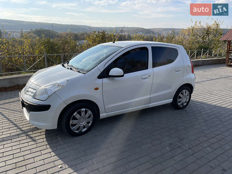 Nissan Pixo 2011 Nissan Pixo 2011