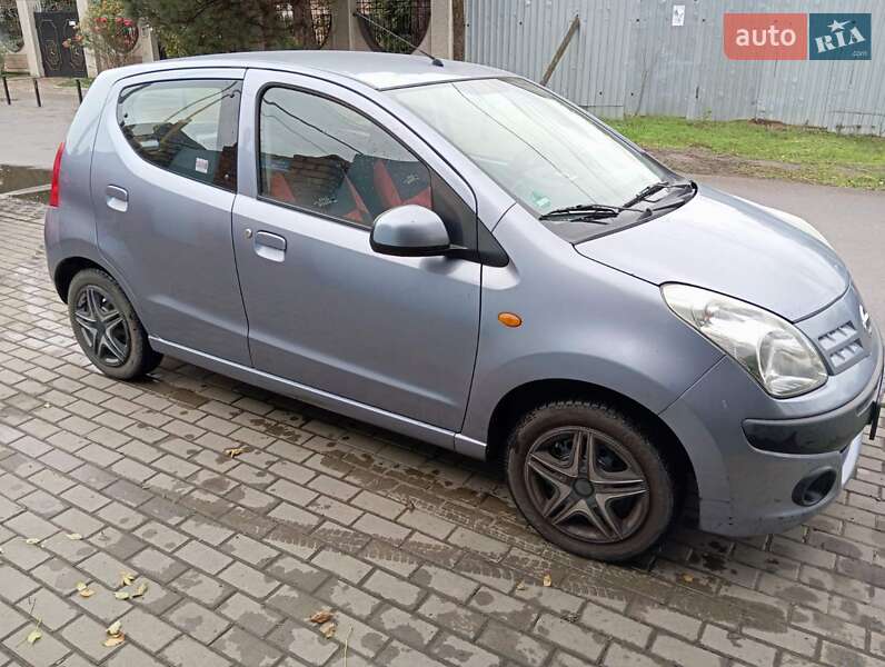 Хетчбек Nissan Pixo 2010 в Одесі