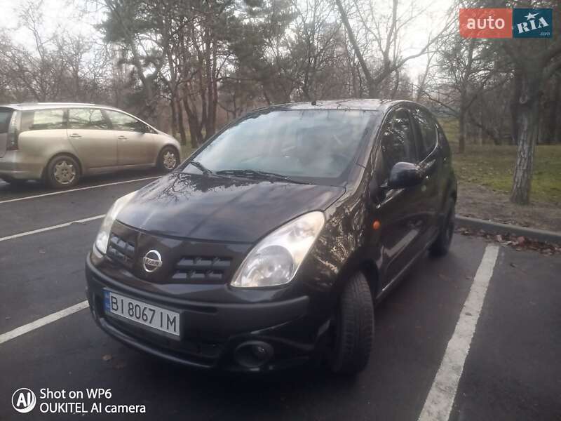 Хэтчбек Nissan Pixo 2010 в Горишних Плавнях