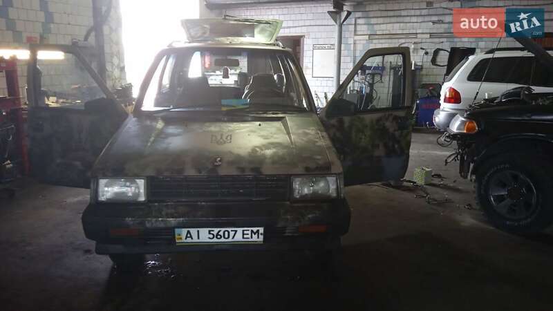 Мінівен Nissan Prairie 1985 в Броварах фото 10 Мінівен Nissan Prairie 1985 в Броварах