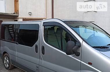 Вантажопасажирський фургон Nissan Primastar 2003 в 