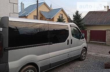 Вантажопасажирський фургон Nissan Primastar 2003 в 