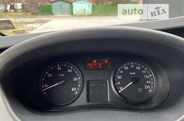 Вантажний фургон Nissan Primastar 2011 в 