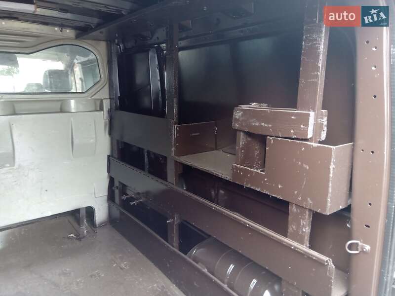 Минивэн Nissan Primastar 2005 в Киеве