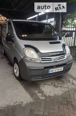 Седан Nissan Primastar 2005 в Бершади