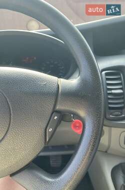 Вантажний фургон Nissan Primastar 2013 в 