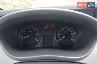 Вантажний фургон Nissan Primastar 2013 в 