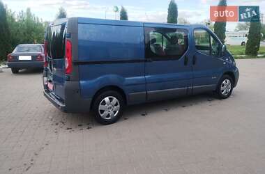 Вантажопасажирський фургон Nissan Primastar 2010 в 