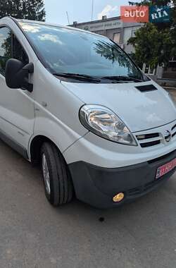 Вантажний фургон Nissan Primastar 2014 в Рівному