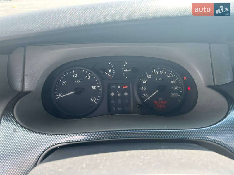 Мінівен Nissan Primastar 2004 в Києві
