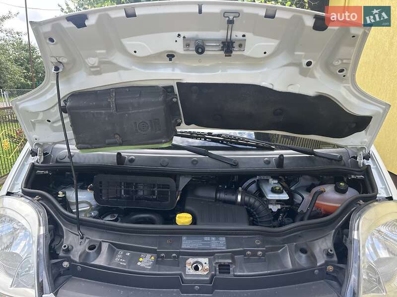 Мінівен Nissan Primastar 2014 в Луцьку