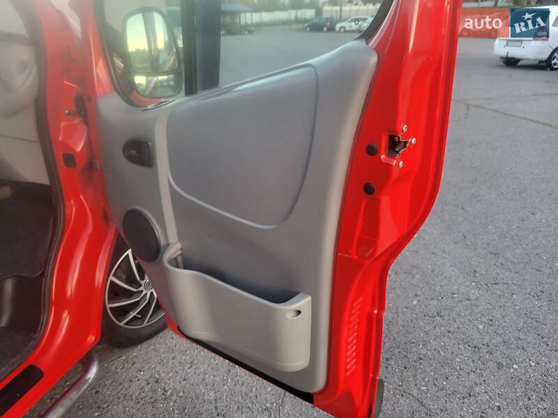 Минивэн Nissan Primastar 2009 в Хмельницком