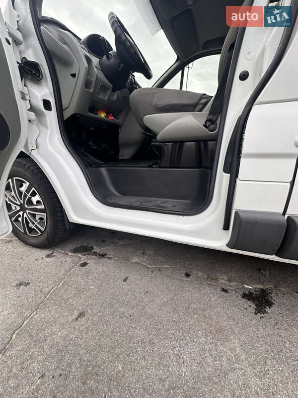 Грузовой фургон Nissan Primastar 2013 в Шепетовке фото 29 Грузовой фургон Nissan Primastar 2013 в Шепетовке