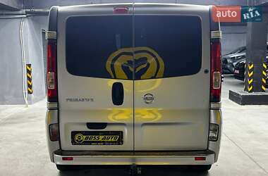 Минивэн Nissan Primastar 2013 в 