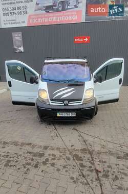 Минивэн Nissan Primastar 2003 в  фото 4 Минивэн Nissan Primastar 2003 в