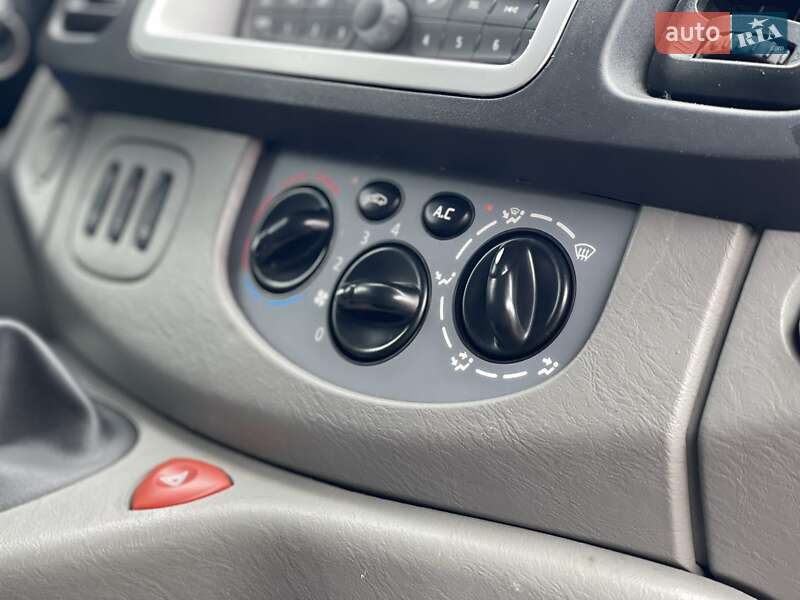 Минивэн Nissan Primastar 2013 в Ровно