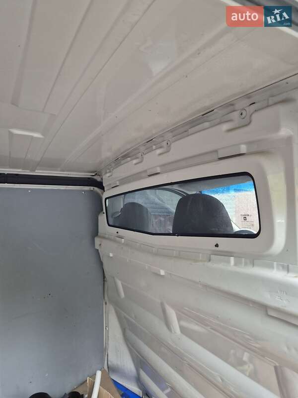 Грузовой фургон Nissan Primastar 2013 в Виннице