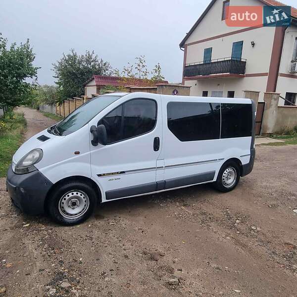 Мінівен Nissan Primastar 2004 в Одесі фото Мінівен Nissan Primastar 2004 в Одесі