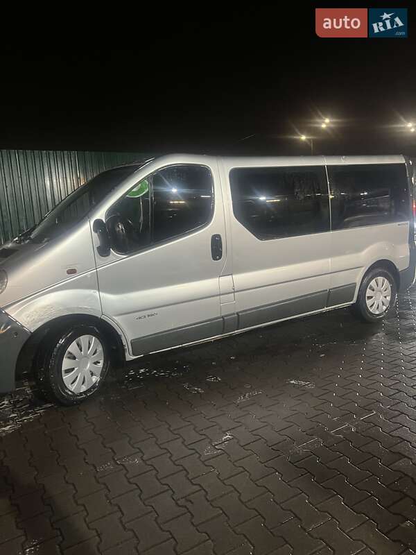 Мінівен Nissan Primastar 2004 в Києві