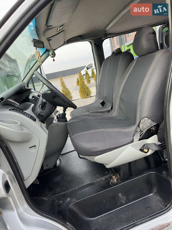 Минивэн Nissan Primastar 2004 в Тернополе