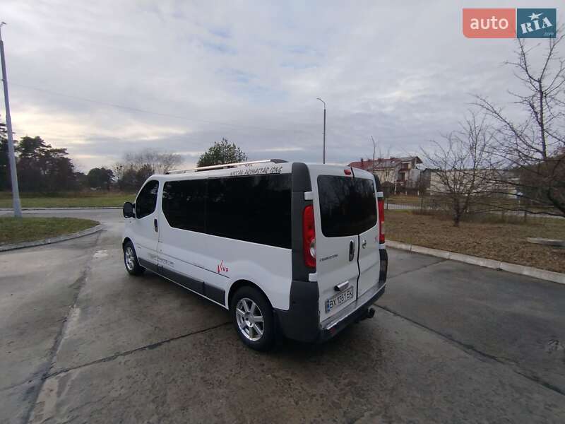 Минивэн Nissan Primastar 2008 в Нетешине