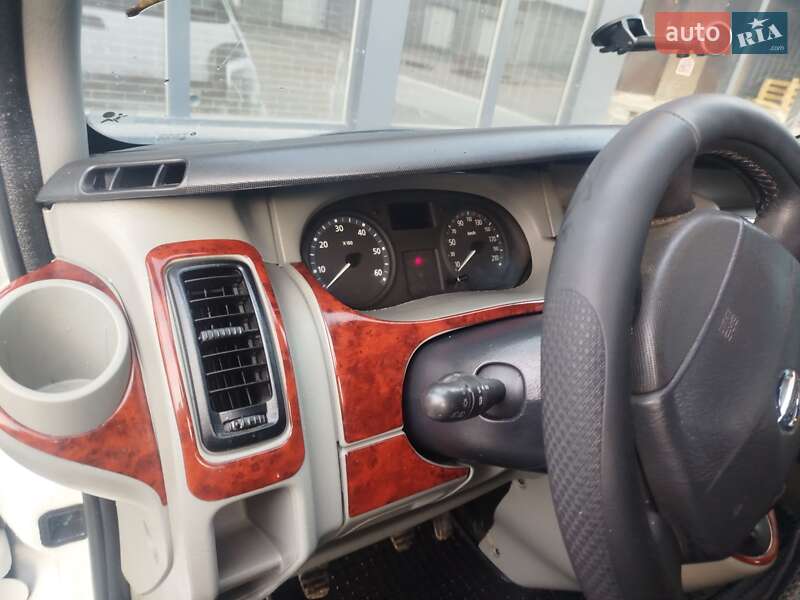 Минивэн Nissan Primastar 2008 в Нетешине