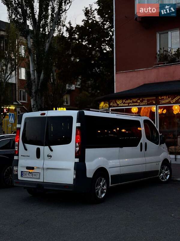 Седан Nissan Primastar 2007 в Олександрії