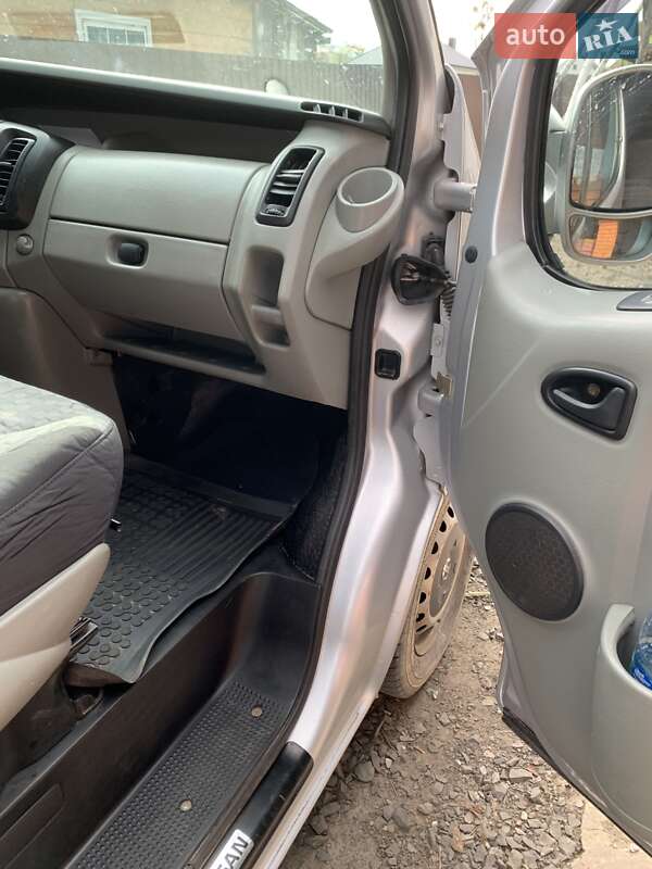 Мінівен Nissan Primastar 2003 в Старій Вижівці