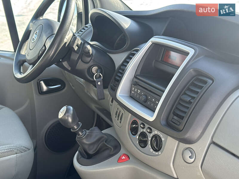 Минивэн Nissan Primastar 2013 в Полтаве фото 35 Минивэн Nissan Primastar 2013 в Полтаве