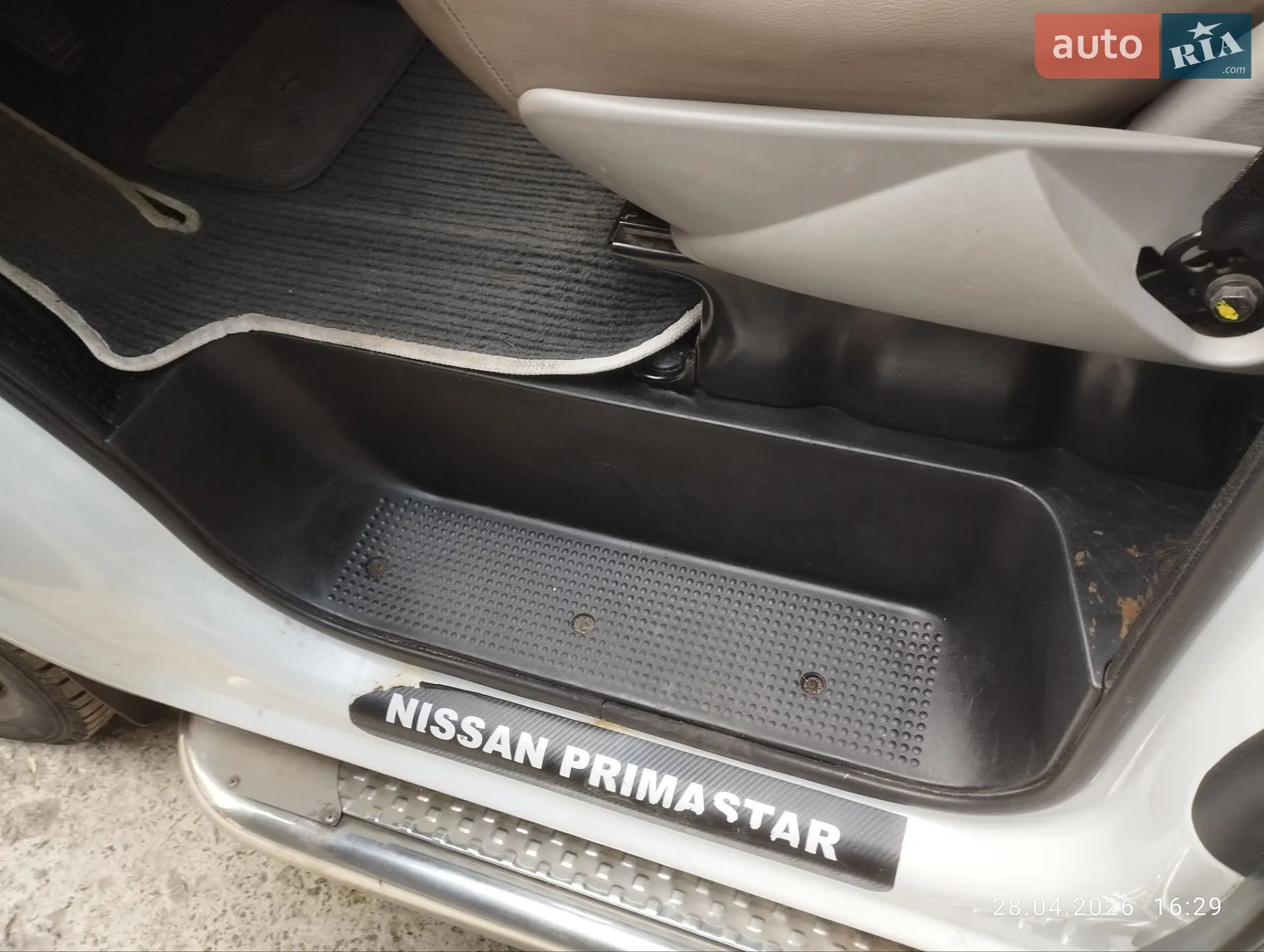 2010 Nissan Primastar - мініатюра 19