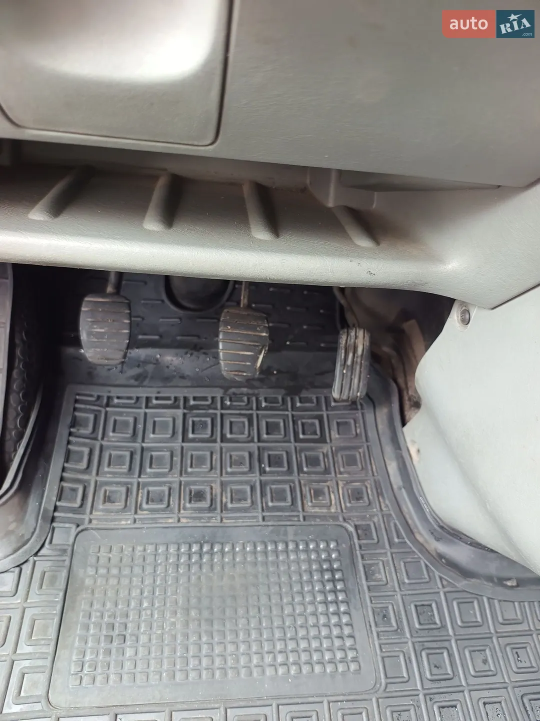 2010 Nissan Primastar - мініатюра 23